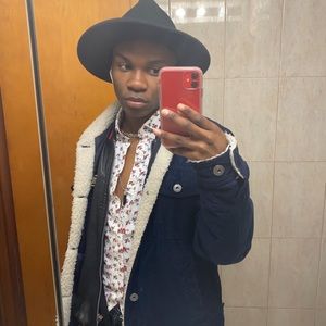 Meet your Posher, Kalon